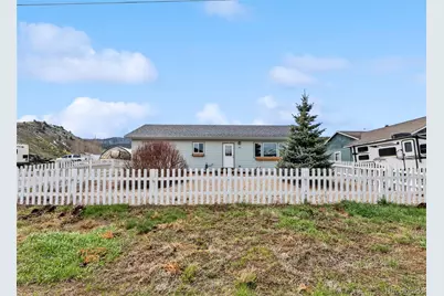 580 E Byers Avenue, Hot Sulphur Springs, CO 80451 - Photo 1