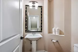 7853 Vallagio Ln, Englewood, CO 80112 - Photo 10
