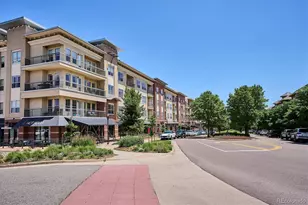 7853 Vallagio Ln, Englewood, CO 80112 - Photo 24