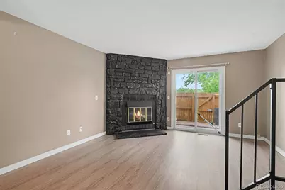 1662 S Idalia Circle #N, Aurora, CO 80017 - Photo 2