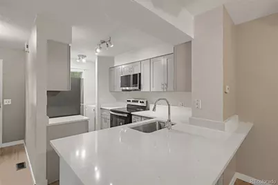 1662 S Idalia Circle #N, Aurora, CO 80017 - Photo 10