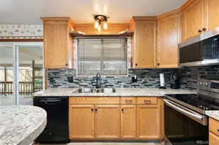 10899 Grange Creek Dr, Thornton, CO 80233 - Photo 8