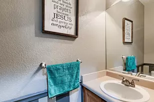 11034 Nome St, Henderson, CO 80640 - Photo 20