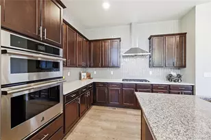 6032 N Nepal St, Aurora, CO 80019 - Photo 8