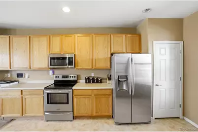 5573 Jasper Street, Denver, CO 80239 - Photo 6