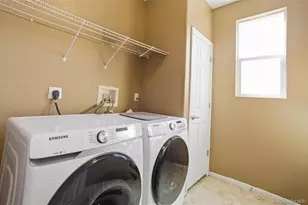 5573 Jasper St, Denver, CO 80239 - Photo 18