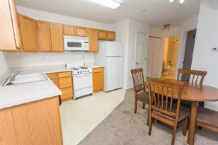 960 S Dawson Way, Aurora, CO 80012 - Photo 14