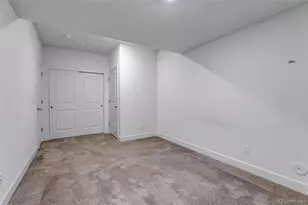 21876 E Radcliff Cir, Aurora, CO 80015 - Photo 28