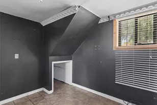 255 Knox Ct, Denver, CO 80219 - Photo 14