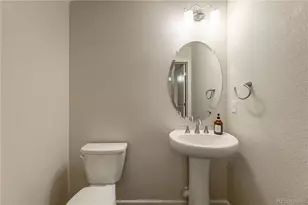 9068 E Phillips Dr, Englewood, CO 80112 - Photo 14