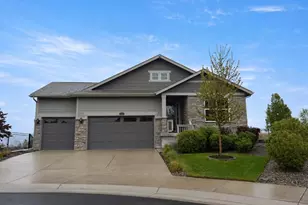28017 E Nichols Pl, Aurora, CO 80016 - Photo 1