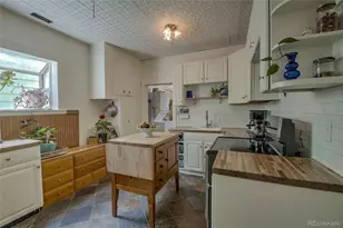 419 E 10th St, Leadville, CO 80461 - Photo 12