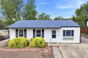 16 N Brentwood Dr, Colorado Springs, CO 80909 - Photo 1