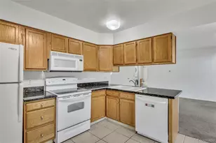 2471 S Xanadu Way, Aurora, CO 80014 - Photo 4