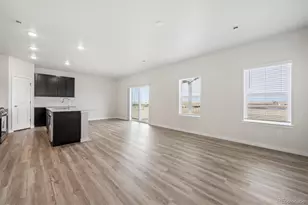 19084 E 93rd Dr, Commerce City, CO 80022 - Photo 2
