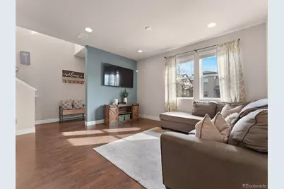 16189 E Elk Drive, Denver, CO 80239 - Photo 6