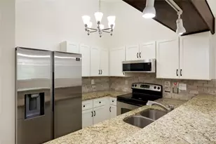 10694 E Asbury Ave, Aurora, CO 80014 - Photo 12