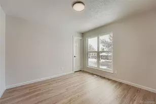 16214 E Louisiana Pl, Aurora, CO 80017 - Photo 10