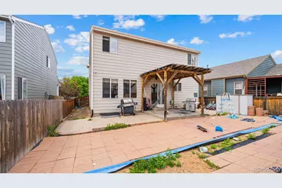11049 Eagle Creek Parkway, Commerce City, CO 80022 - Photo 24