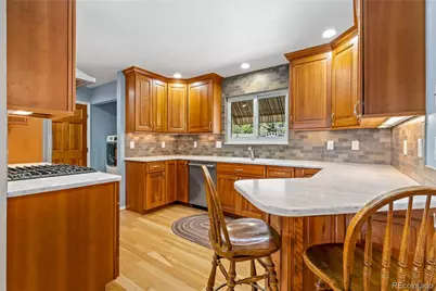 381 S 20th Avenue, Brighton, CO 80601 - Photo 2
