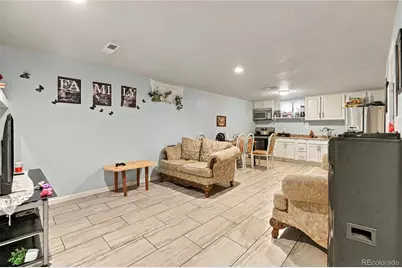 540 Uvalda Street, Aurora, CO 80011 - Photo 4