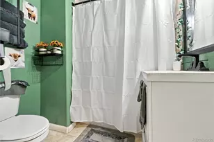 540 Uvalda St, Aurora, CO 80011 - Photo 18