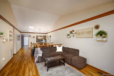 3147 E Long Circle, Littleton, CO 80122 - Photo 8