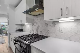 2350 Tremont Pl, Denver, CO 80205 - Photo 18