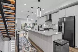 2350 Tremont Pl, Denver, CO 80205 - Photo 10