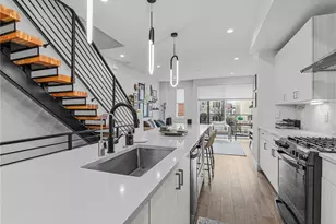 2350 Tremont Pl, Denver, CO 80205 - Photo 10