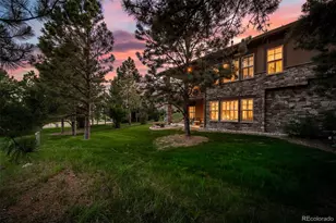4316 Chateau Ridge Rd, Castle Rock, CO 80108 - Photo 2