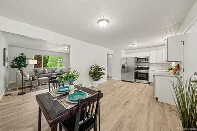 2122 Doniphan Drive, Colorado Springs, CO 80910 - Photo 8