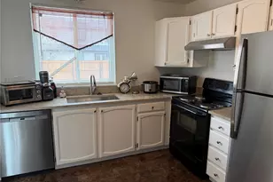 4784 Chandler Ct, Denver, CO 80239 - Photo 2