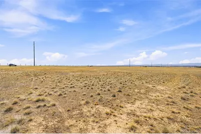 1823 Annie Lane, Keenesburg, CO 80643 - Photo 16