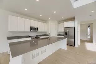 12660 W Glasgow Pl, Littleton, CO 80127 - Photo 2