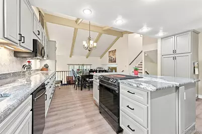 1570 S Macon Street, Aurora, CO 80012 - Photo 10