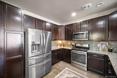 1758 S Buchanan Circle, Aurora, CO 80018 - Photo 4