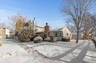 13 Nome Way, Aurora, CO 80012 - Photo 26