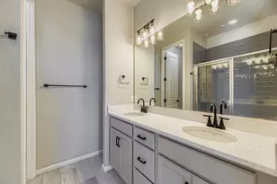 107 S Edge Cliff St, Castle Rock, CO 80104 - Photo 18