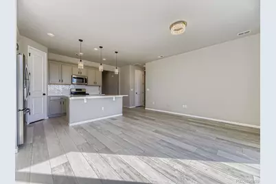 107 S Edge Cliff Street, Castle Rock, CO 80104 - Photo 8