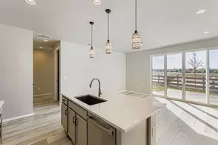 107 S Edge Cliff St, Castle Rock, CO 80104 - Photo 12