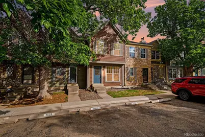 2537 E Nichols Circle, Centennial, CO 80122 - Photo 2