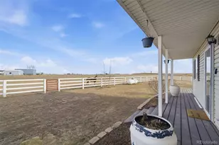 18556 Fox Haven Ct, Brighton, CO 80603 - Photo 2