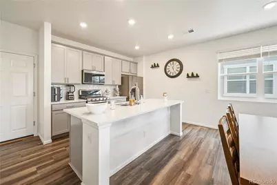 20941 E 60th Avenue, Aurora, CO 80019 - Photo 8