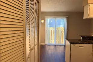 1731 S Blackhawk Way, Aurora, CO 80012 - Photo 10