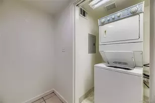 2511 S Broadway, Denver, CO 80210 - Photo 18