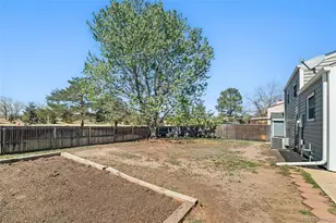 19570 E Batavia Dr, Aurora, CO 80011 - Photo 36