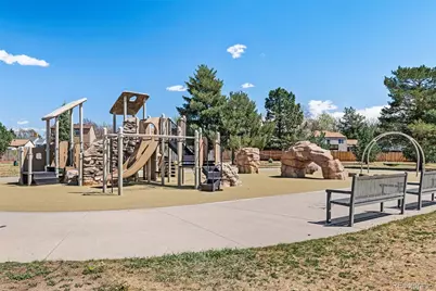 19570 E Batavia Drive, Aurora, CO 80011 - Photo 38