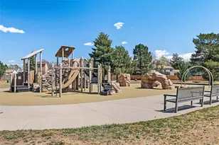 19570 E Batavia Dr, Aurora, CO 80011 - Photo 38