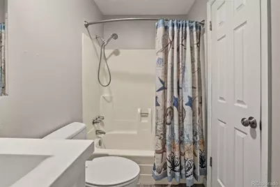 19570 E Batavia Drive, Aurora, CO 80011 - Photo 24